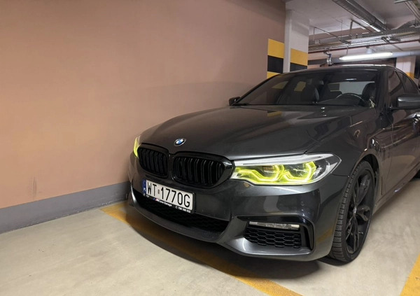 BMW Seria 5 cena 139999 przebieg: 210000, rok produkcji 2017 z Warszawa małe 379